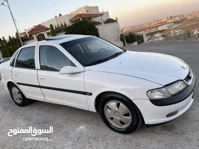 Used Opel Vectra in Amman