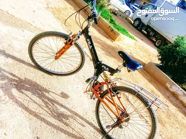 دراجة هوائية للبيع  المكان: بنغازي