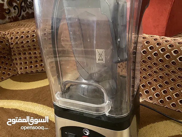 عصارة فواكه قوية وصامته - ماركة التاج – مستخدمة 3 شهور فقط - البيع مستعجل بسعر عرطه جدااا