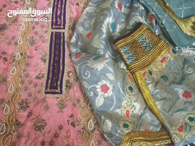 Formal Set Sets in Al Sharqiya