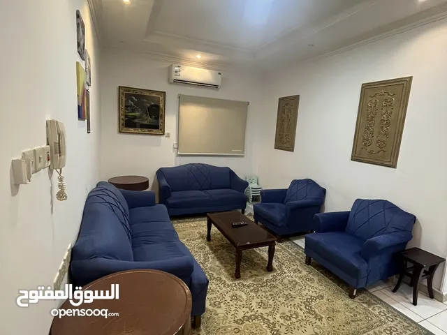 120m2 3 Bedrooms Apartments for Rent in Al Riyadh Al Wadi