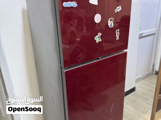 ثلاجة للبيع