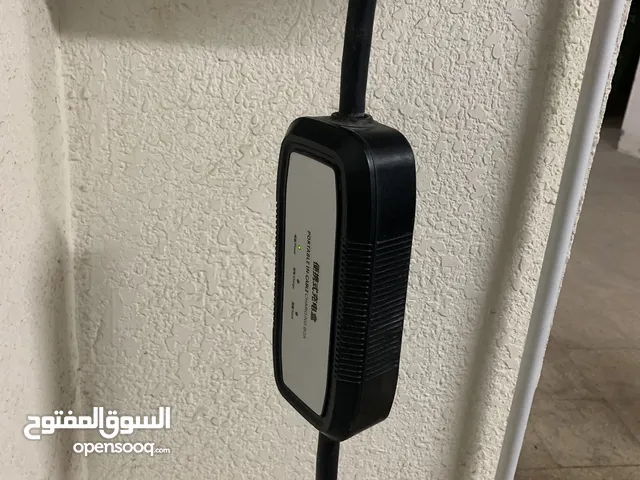 شاحن 32 أمبير ID.4 او ID.6 ثابت ( الأصلي مع السيارة)