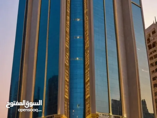 عمارة للبيع في افضل شارع تجاري في وسط القاهرة ناصية مسجلة واجهة شارع رئيسي 12 دور