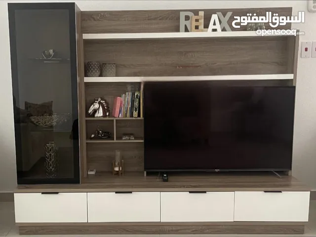 طاوله تلفزيون من هوم سنتر