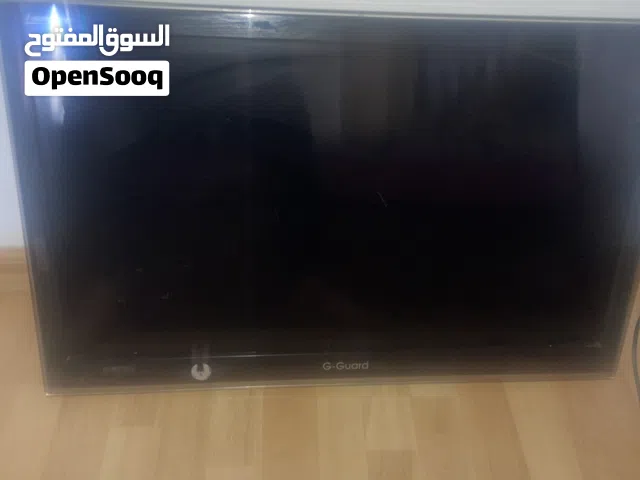 شاشة تلفزيون مستعملة للبيع بحالة ممتازة