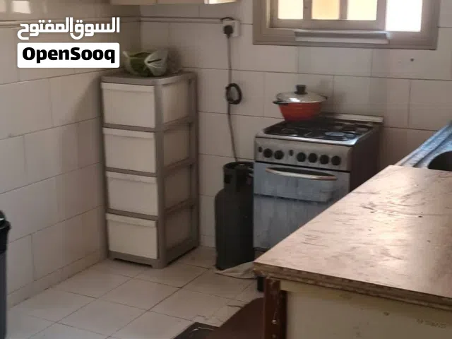 مطلوب شخص مشاركه سكن