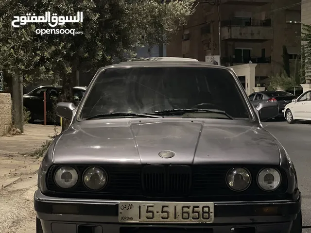 bmw e30 موديل 1990