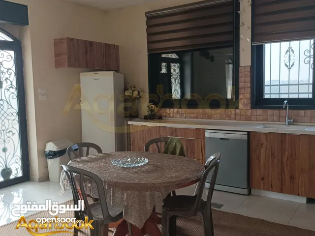 280 m2 3 Bedrooms Apartments for Sale in Ramallah and Al-Bireh Rafat