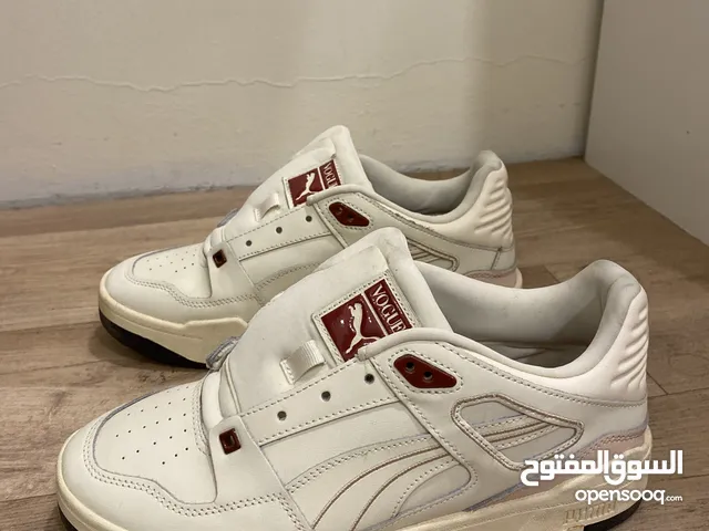 White Sport Shoes in Tabuk