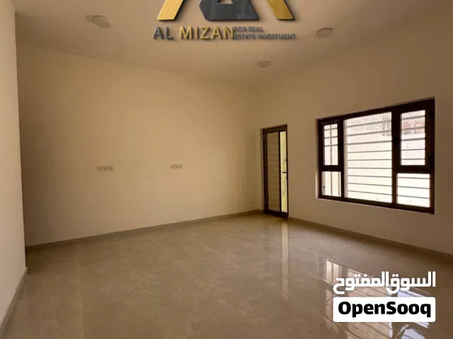 110 m2 2 Bedrooms Apartments for Rent in Basra Al Mishraq al Jadeed