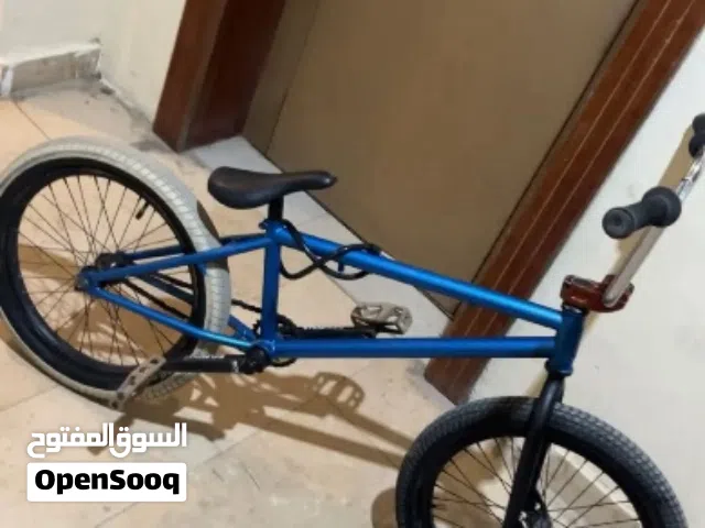 قاري استولن كاستم
