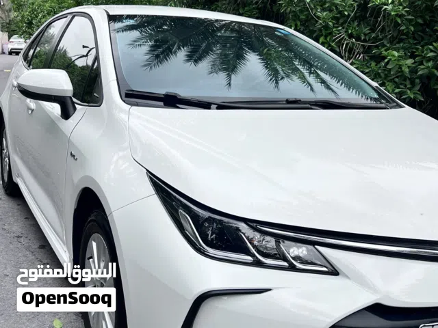 2025 تويوتا كورولا Allex