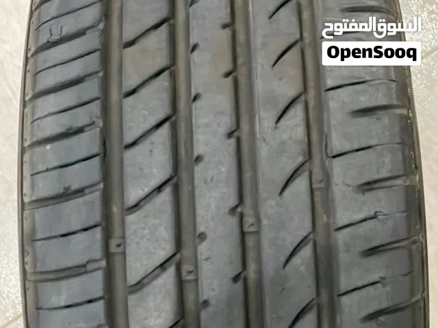 تاير مستعمل شبه جديد