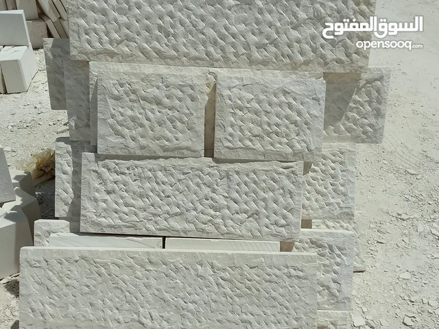 حجر رويشد نخب ثاني للبيع بسعر مناسب