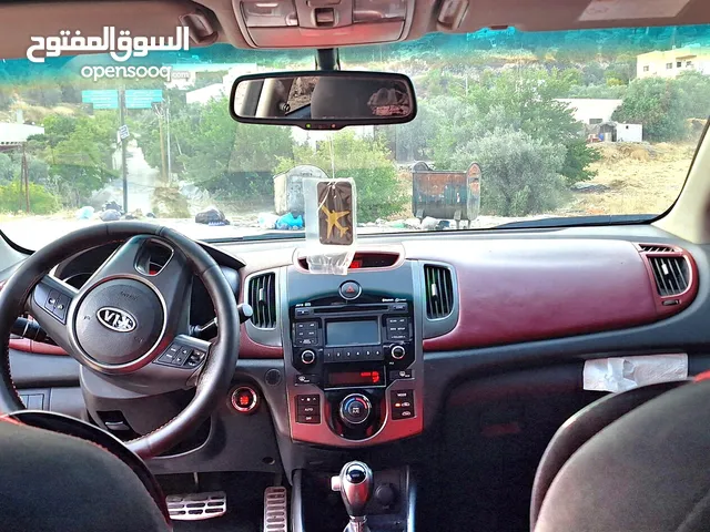 Used Kia Cerato in Amman