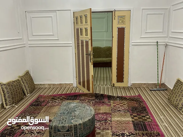 200 m2 2 Bedrooms Townhouse for Rent in Dhofar Salala