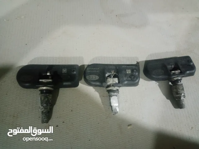 تايرات حجم 16 + رنكات جدد استعمال قليل