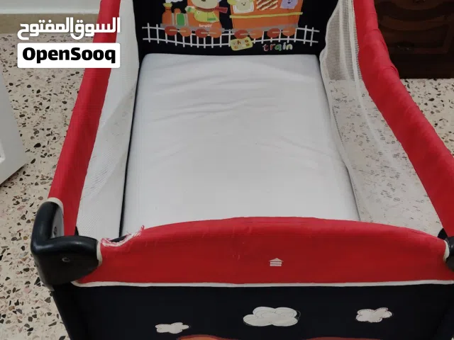 سرير اطفال من شهر الى 3 سنوات....مجانا
