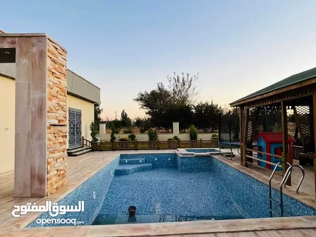 4 Bedrooms Farms for Sale in Tripoli Ain Zara