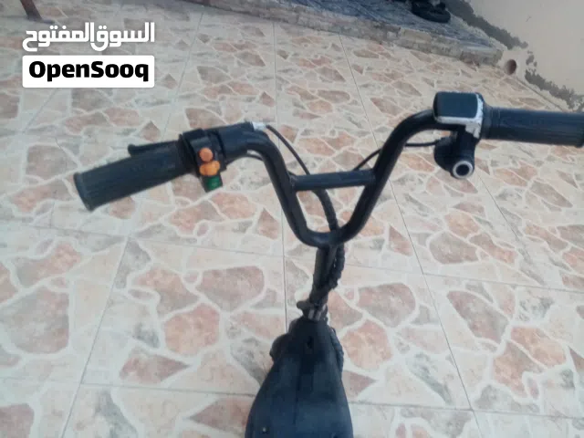 سكوتر كهربائي للأطفال