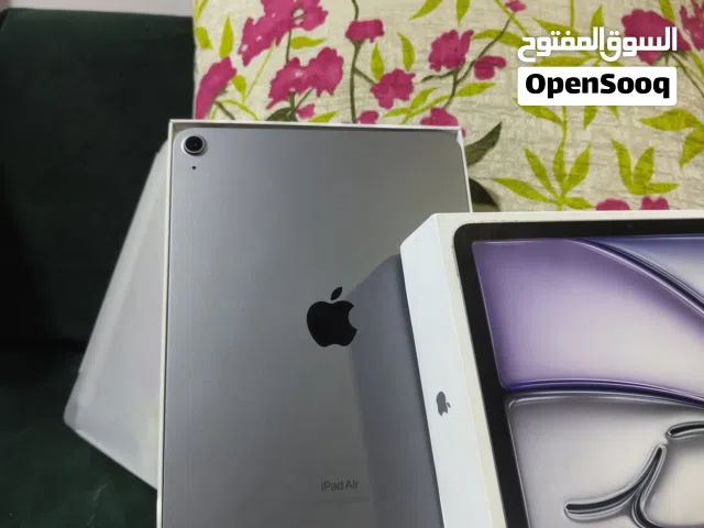 iPad Air 2024 (الجيل السادس) مقاس 11 بوصة وسعة 256 جيجابايت