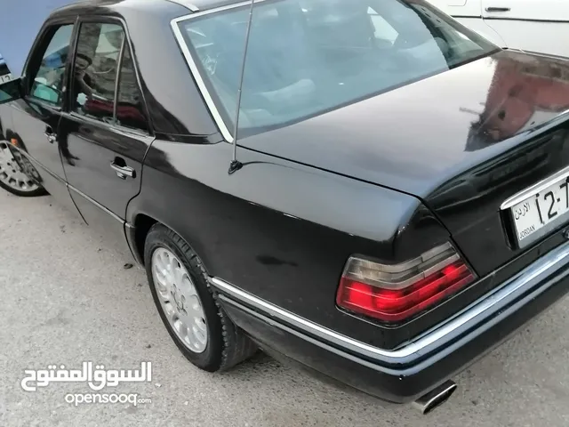 مرسيدس بطه موديل 1994