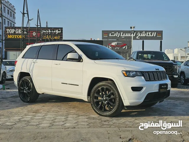 Jeep Grand Cherokee 2021 in Muscat