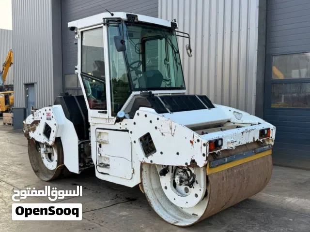 رولة HammHD110 حالتها ممتازة استراد  وصلت ليبيا المانيا