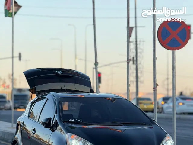 2012 C بريوس للبيع