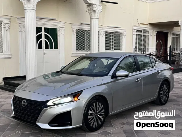 2023 نيسان التيما SV