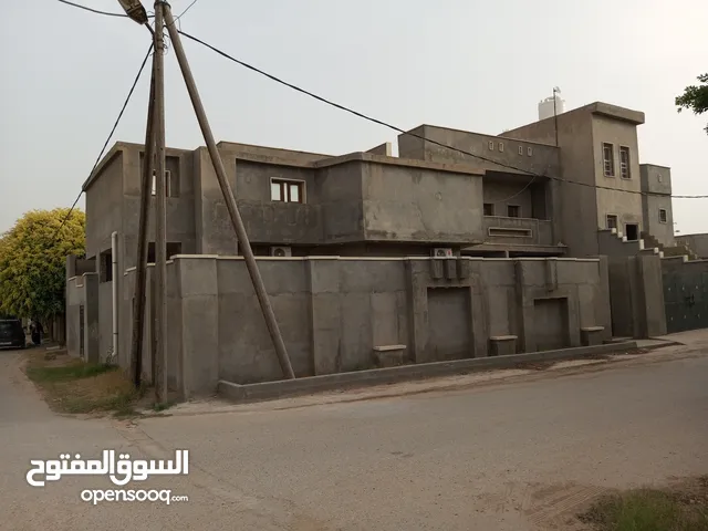 600 m2 3 Bedrooms Townhouse for Sale in Tripoli Abu Saleem