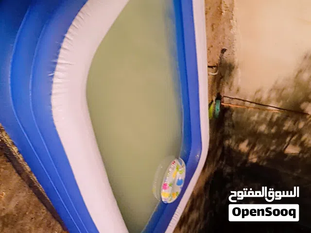 مسبح حجم جبير جدا