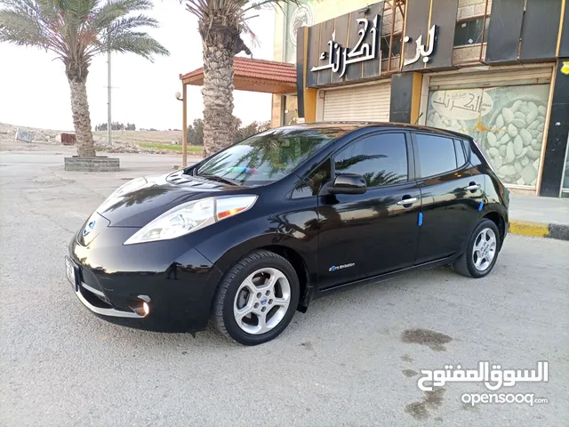 Nissan Leaf 2013 in Zarqa
