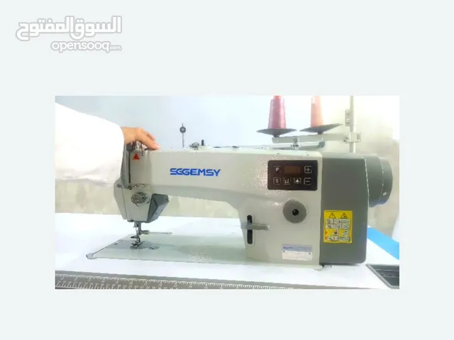 منصة تعليمية عبر موقع الاكترونيه فيه فيديوهات مصورة ومسجلة بأحدث التقنيات بالاضافةالى مرفقة مجانية