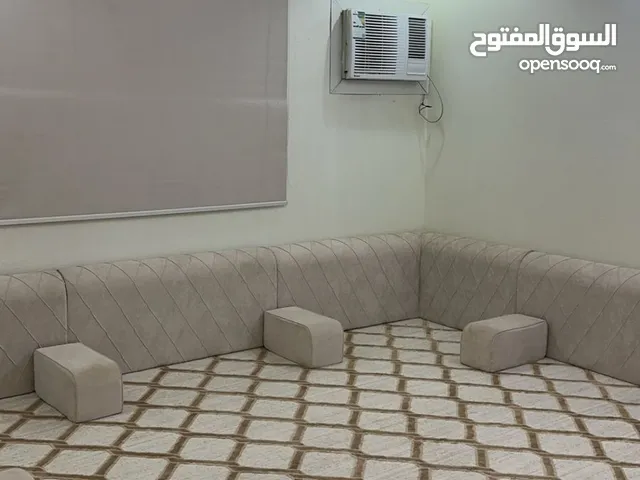 175 m2 4 Bedrooms Apartments for Rent in Al Riyadh Laban
