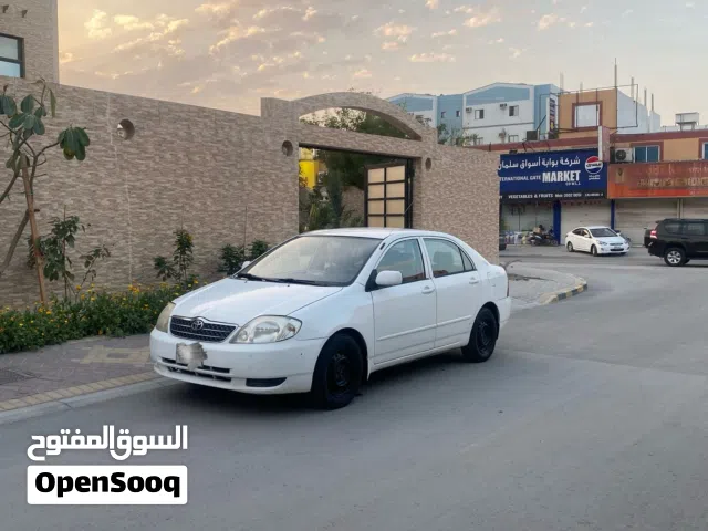 2001 تويوتا كورولا LE