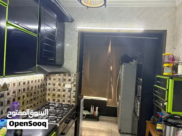 125 m2 2 Bedrooms Apartments for Sale in Beirut Bachoura