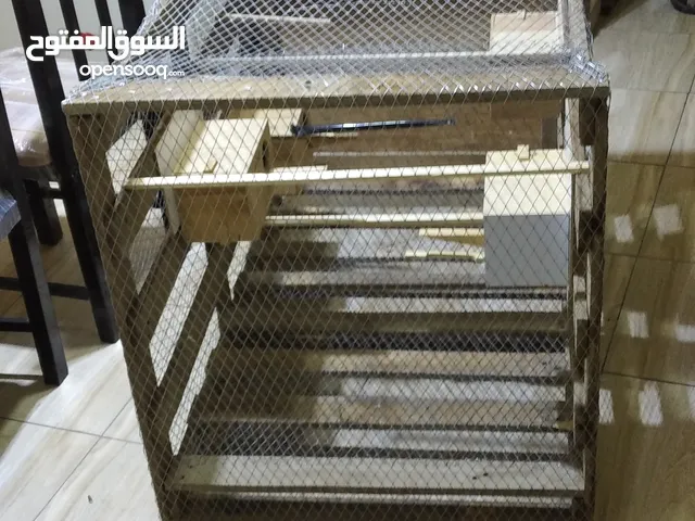 قفص طيور كبير جداا