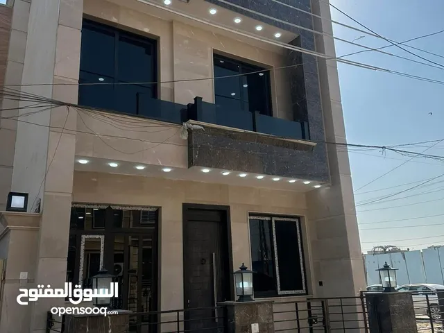 دار للبيع في السيدية 50م واجهه6م 3 غرف نوم موقع مميز لدى شركة الديار المتطورة للعقار