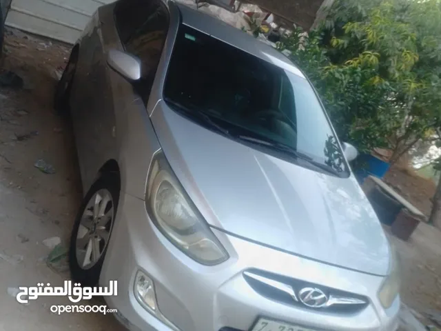 اكسنت 2014 رخصة ديزل ماطور 1600 اوتماتيك 4 غيار السيارة صلاة النبي برغي مش ناقصة فل ما عدا فتحه
