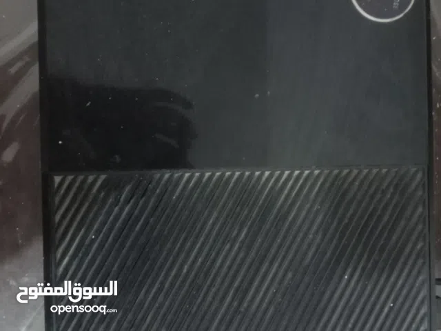 جهاز إكس بوكس ون مستعمل بحالة ممتازة