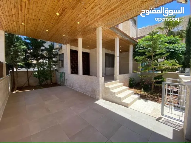 للبيع طابق ارضي مميزة جداً دير غبار