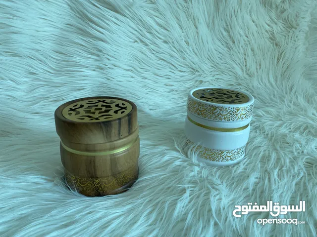للبيع مجموعة من هدايا الاستقبالات من مباخر ومرايا وشنط اكسسوارات