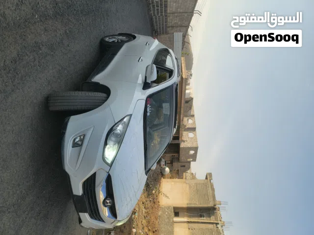 هيونداي توسان2013نضيف كرت عرطه للبيع  مواصفات خليجي نضيييف كرت اقرااء الوصف تحت