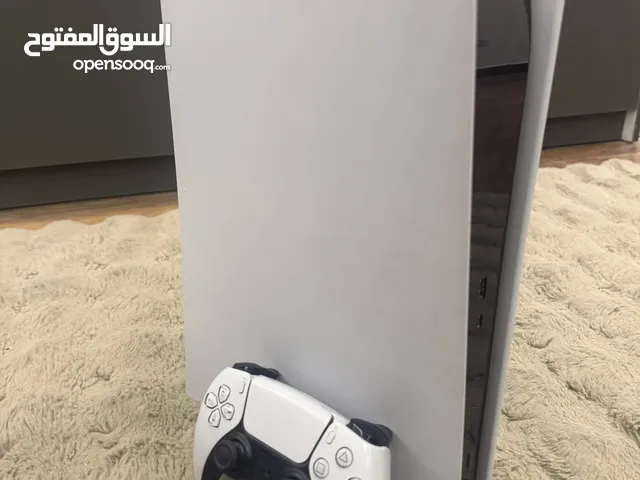 بلاستيشن 5 نضيف