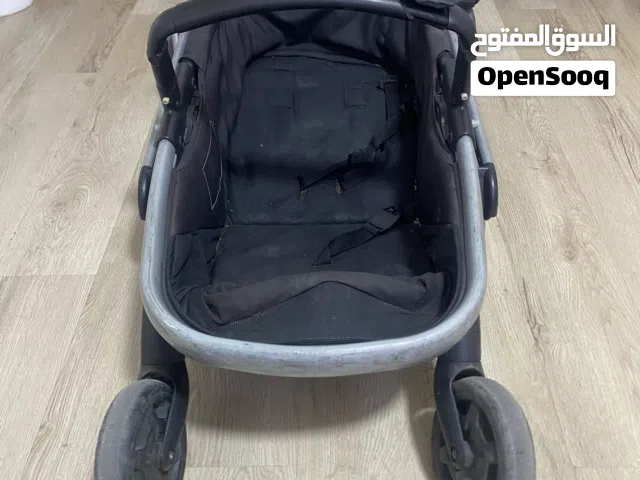 عربة أطفال بعدة وضعيات للبيع