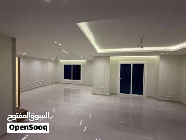 شقه للبيع في قلب مدينه نصر حسنين هيكل الرئيسي الموازي لي عباس العقاد