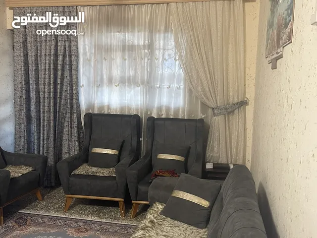 115m2 2 Bedrooms Townhouse for Sale in Baghdad Abu Dshir