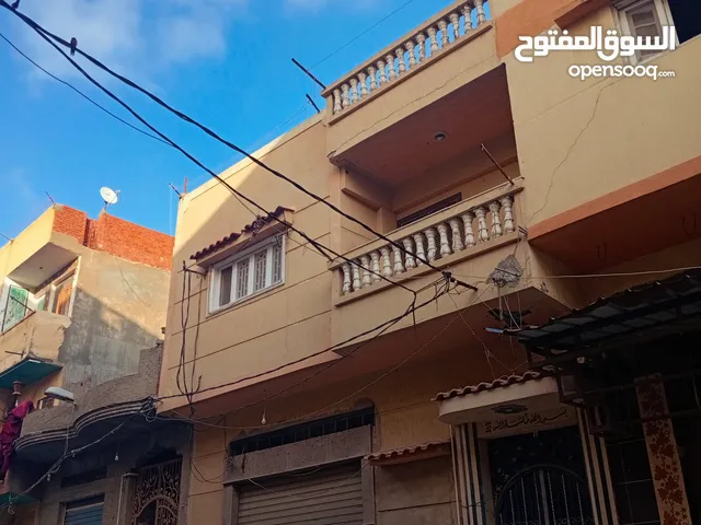 165 m2 3 Bedrooms Townhouse for Sale in Alexandria Maamoura